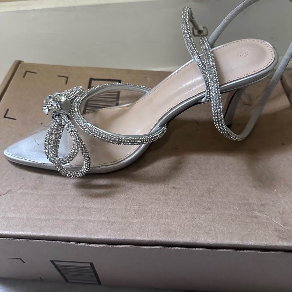 Silver Crystal-Embellished Women’s Slingback Sandals